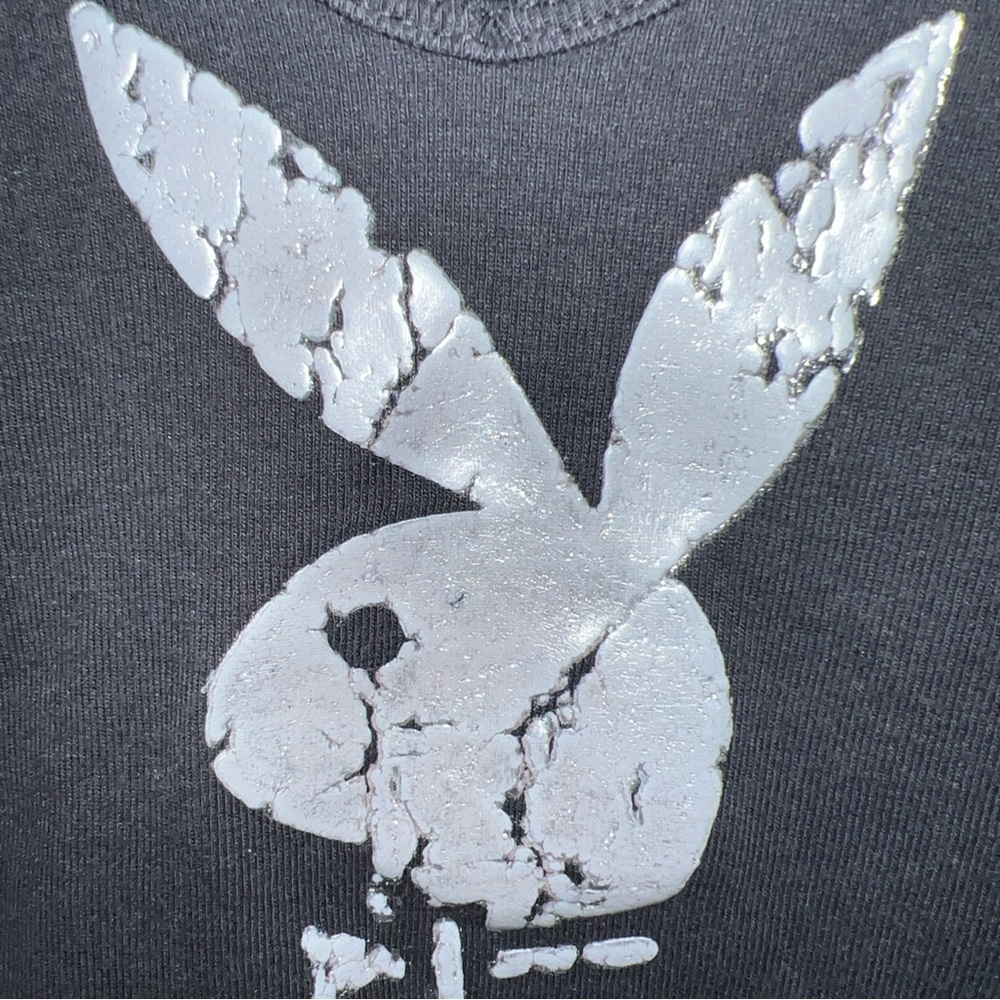 🦊4for1Price💕  limited collectibleV neck Signature 3Dcracked Bunny LogoTee +wrist - Picture 11 of 15